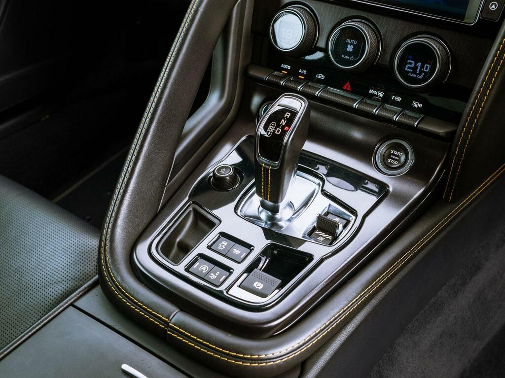 Jaguar F-Type 3L 400 Sport Black #47