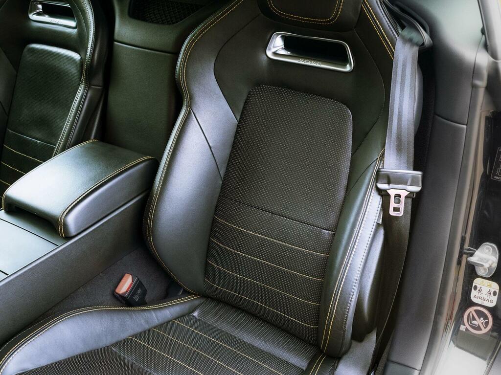 Jaguar F-Type 3L 400 Sport Black #80
