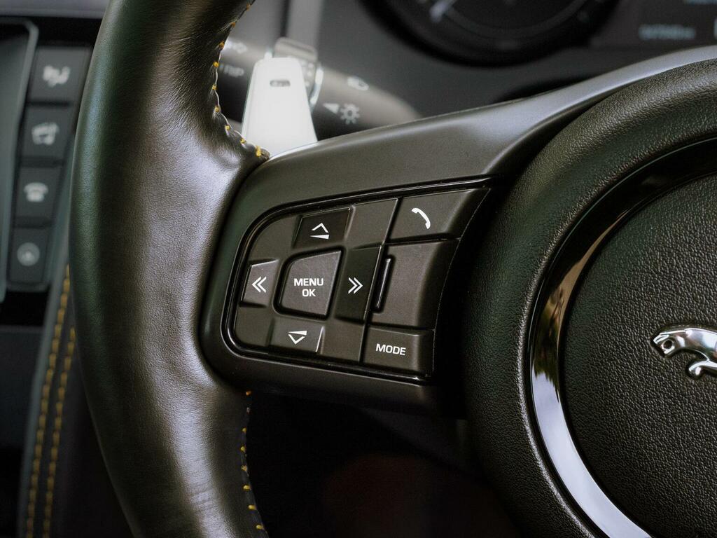 Jaguar F-Type 3L 400 Sport Black #67