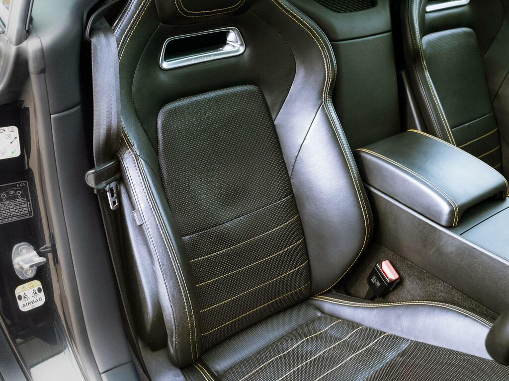 Jaguar F-Type 3L 400 Sport Black #43