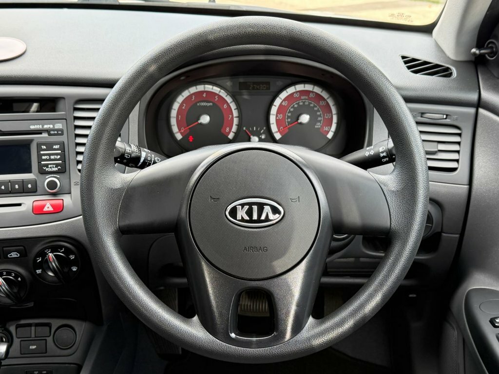 Kia RIO Hatchback 1.4 2 Ipd 201111 Silver #11