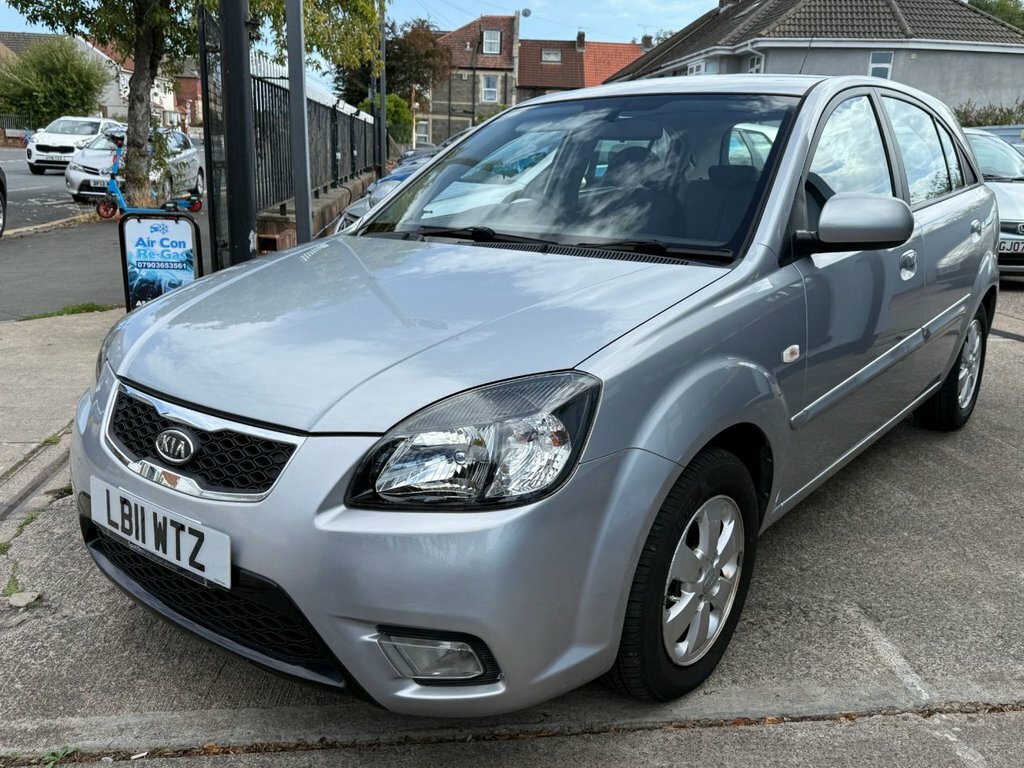 Kia RIO 2 Ipd Hatchback Silver #3