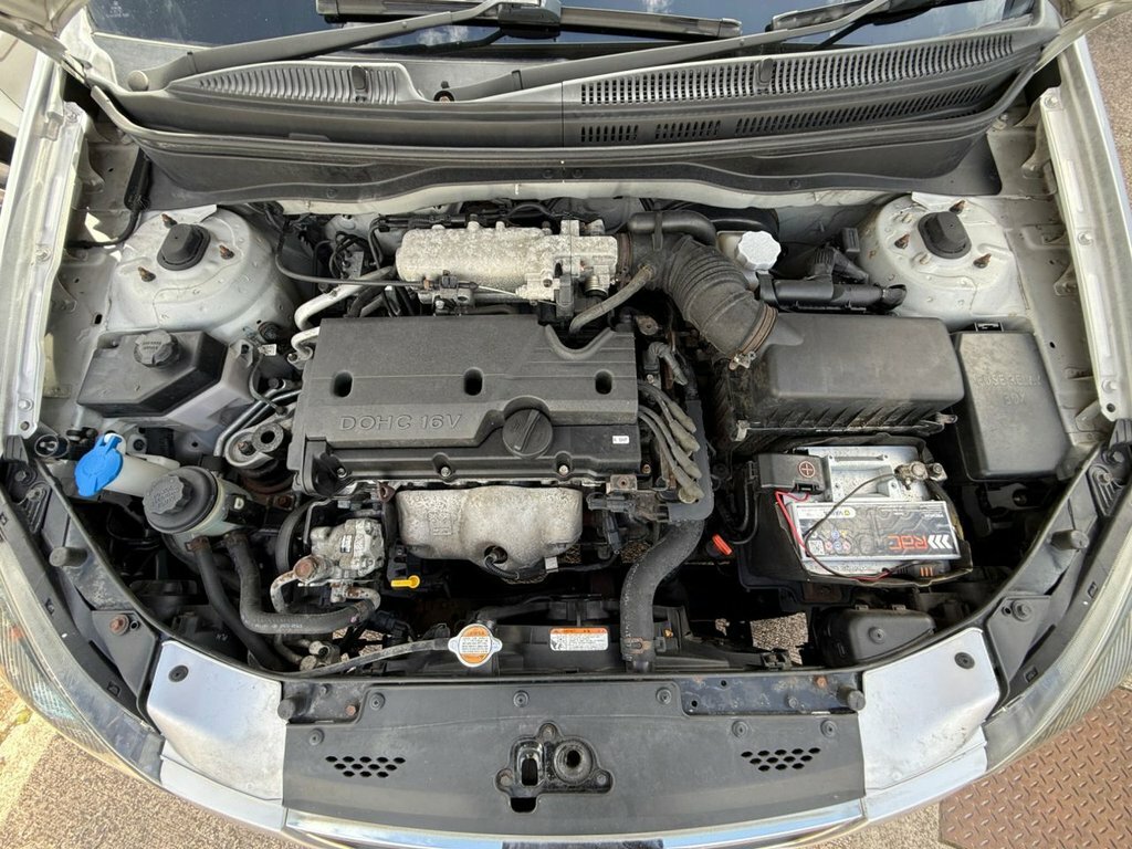 Kia RIO Hatchback 1.4 2 Ipd 201111 Silver #22
