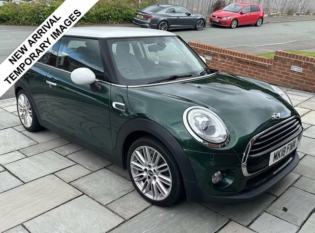 Mini Hatch 2018 1.5 Cooper Hatchback Steptronic Eu Green