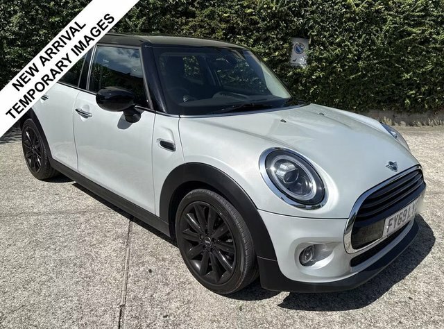 Mini Hatch 2019 1.5 Cooper Classic Hatchback Stept Silver