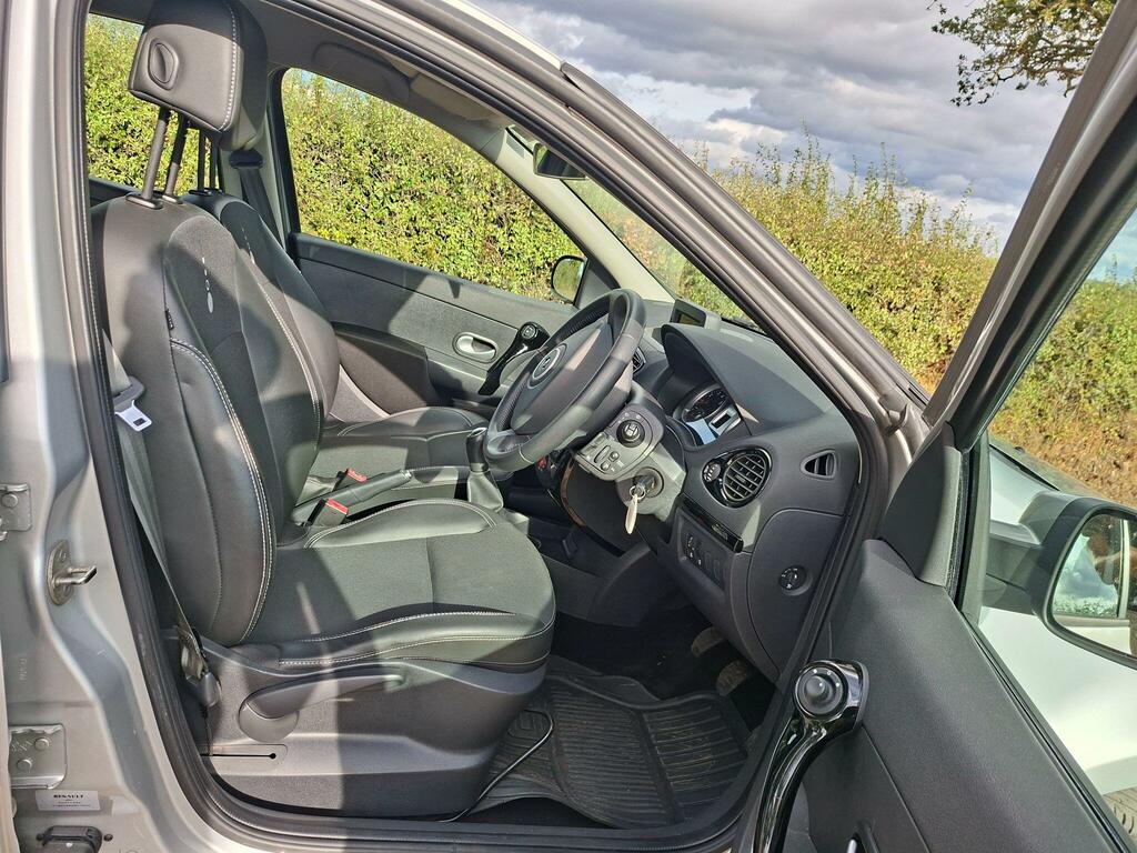 Renault Clio 1.2 Dynamique Tomtom Euro 5 Silver #5