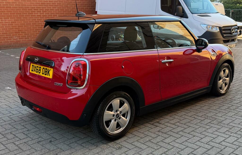 Mini Hatch Cooper Classic Red #5