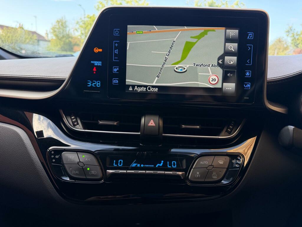 Toyota C-Hr Dynamic Grey #14
