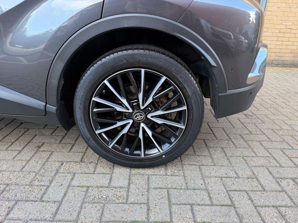 Toyota C-Hr Dynamic Grey #26