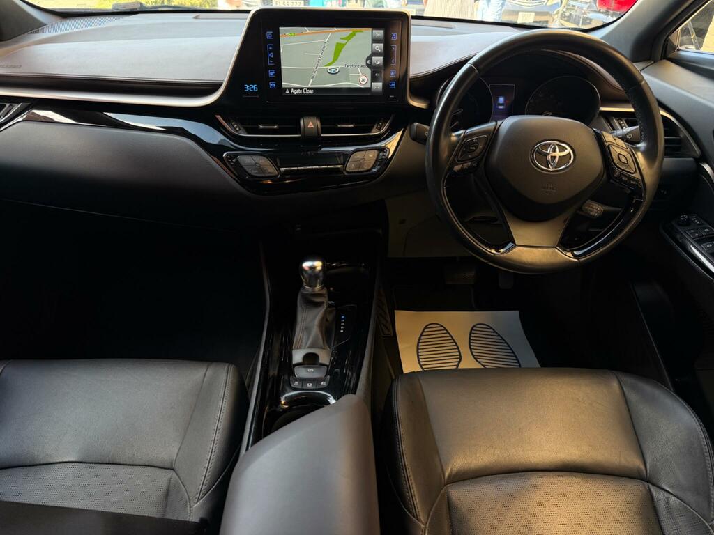 Toyota C-Hr Dynamic Grey #13