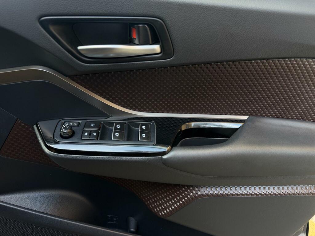 Toyota C-Hr Dynamic Grey #23