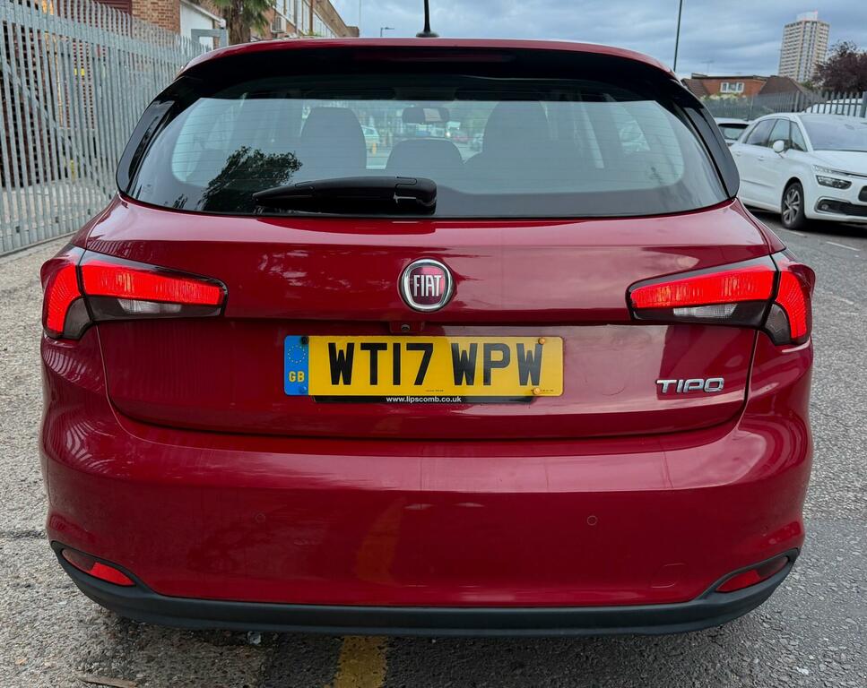 Fiat Tipo 1.4 Mpi Lounge Euro 6 Red #5