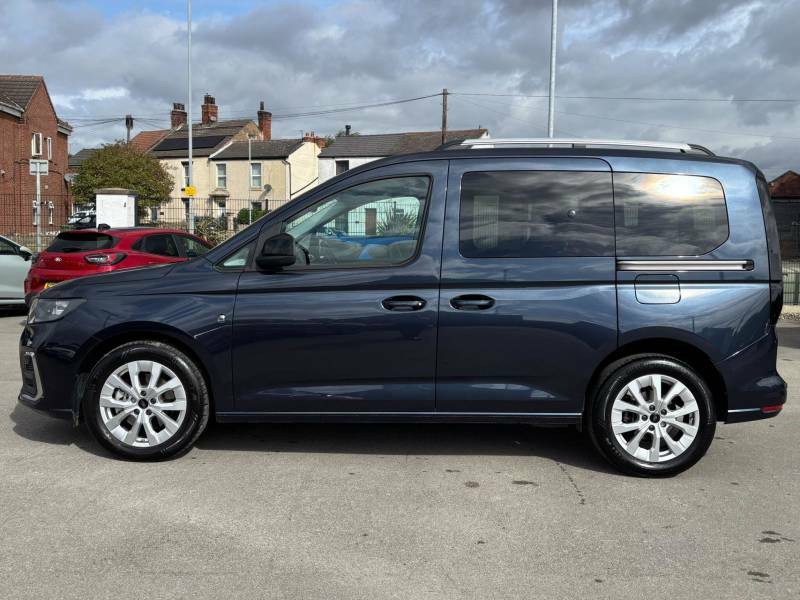 Ford Tourneo Connect 2.0 Ecoblue Titanium - 2025 25 Blue #4