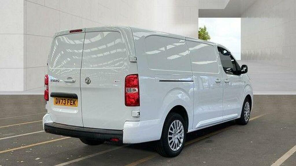 Vauxhall Vivaro 1.5 Turbo D 2900 Pro L2 H1 Euro 6 Ss 6Dr White #4