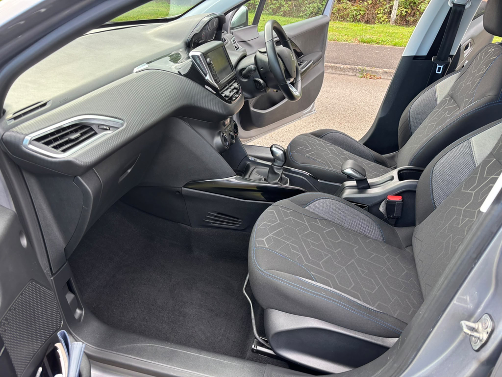 Peugeot 2008 Grey #8