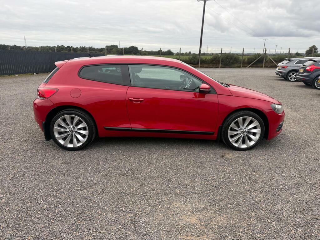 Volkswagen Scirocco 2.0 Tdi Gt Hatchback Red #5