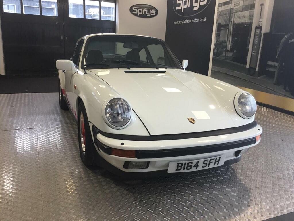 Porsche 911 3.2 Classic Carrera #2