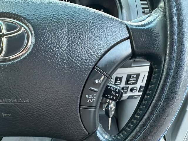 Toyota HILUX D-4d Hl3 Pickup Silver #3
