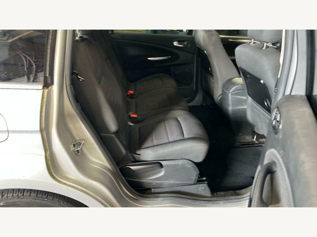 Ford Galaxy 2.0 Tdci 140 Zetec Black #8
