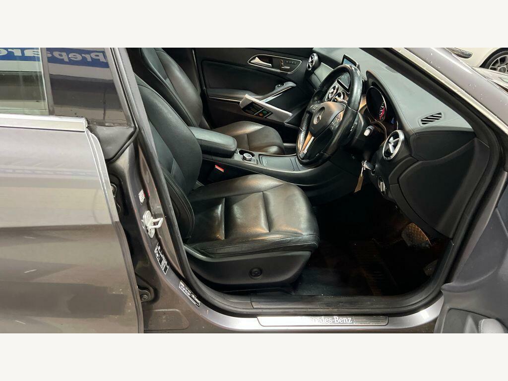 Mercedes-Benz CLA Class 2.1 Cla220 Cdi Amg White #7