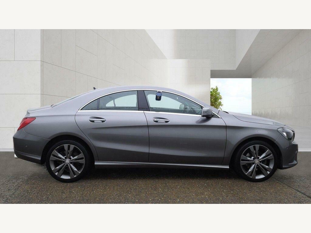 Mercedes-Benz CLA Class 2.1 Cla220 Cdi Amg White #5