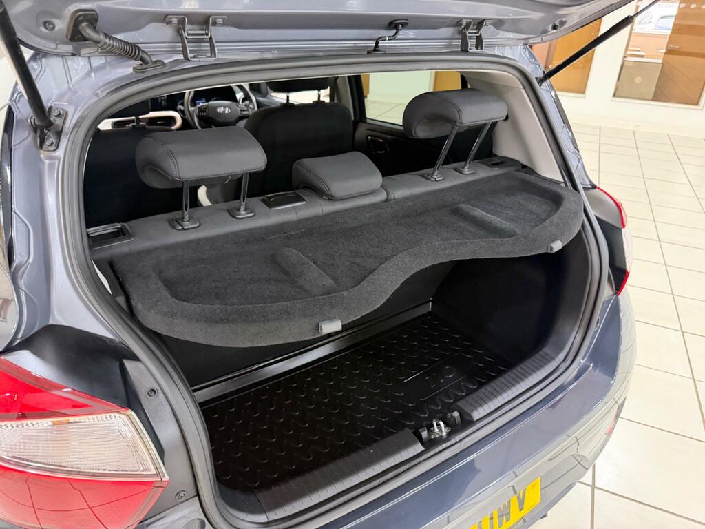 Hyundai I10 Se Connect Black #43