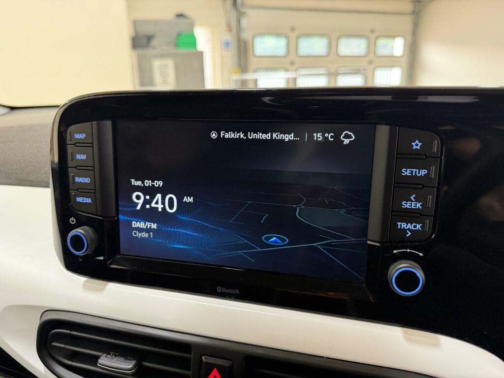 Hyundai I10 Se Connect Black #40