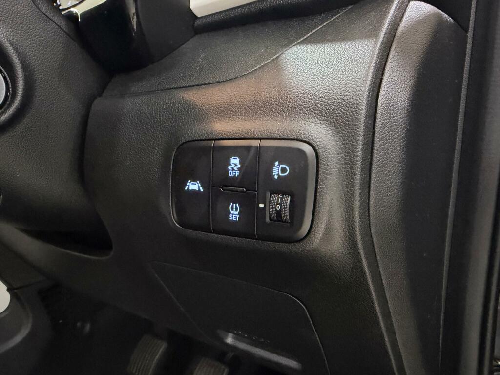 Hyundai I10 Se Connect Black #26