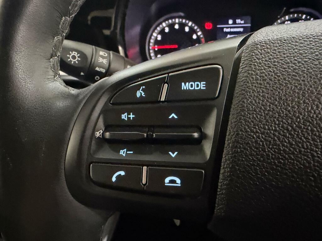 Hyundai I10 Se Connect Black #21