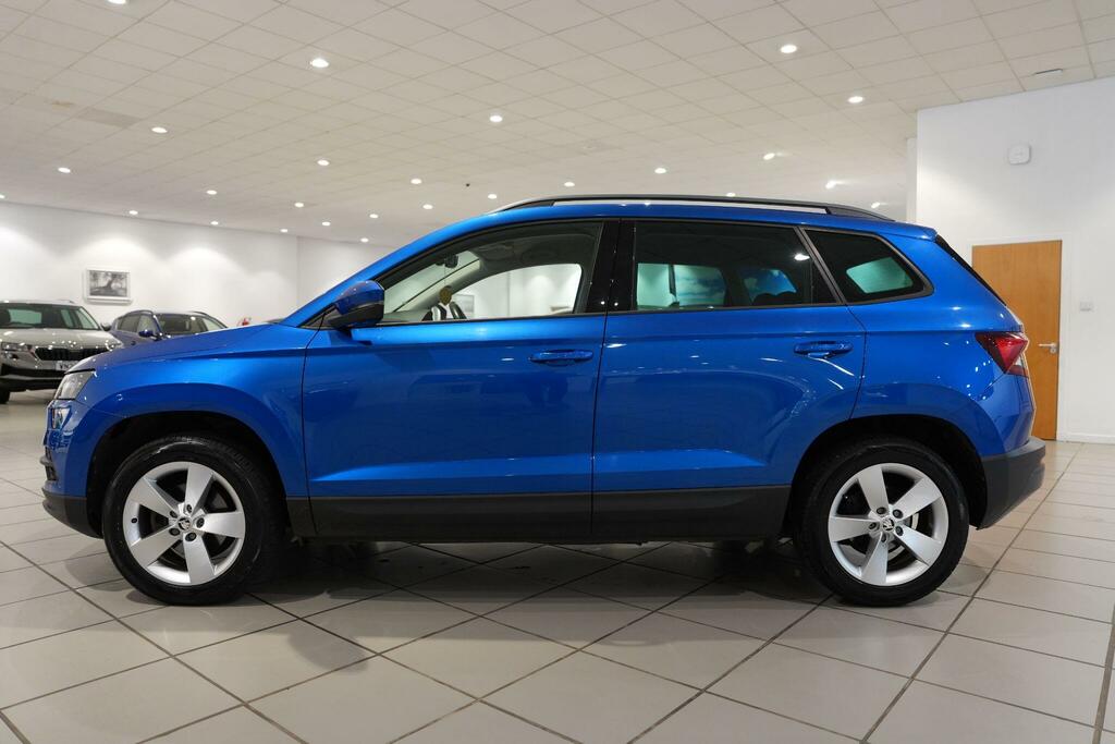 Skoda Karoq 1.5 Tsi Act Se Suv Dsg Euro 6 Ss 15 Blue
