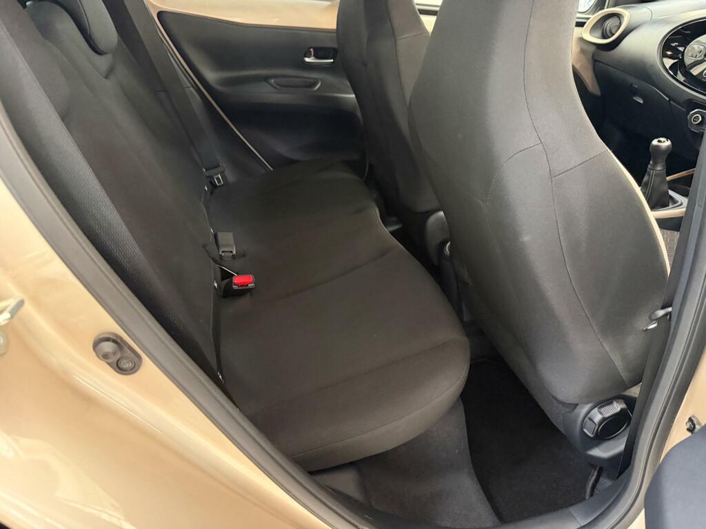 Toyota Aygo X Edge Automatic Green #17