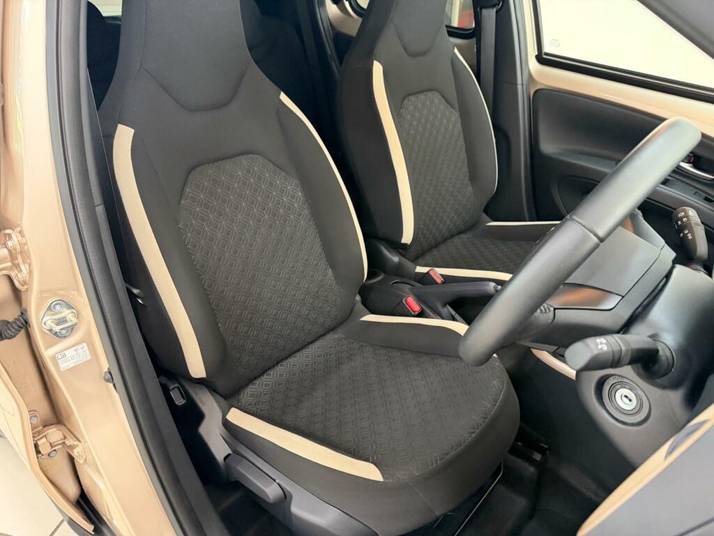 Toyota Aygo X Edge Automatic Green #14