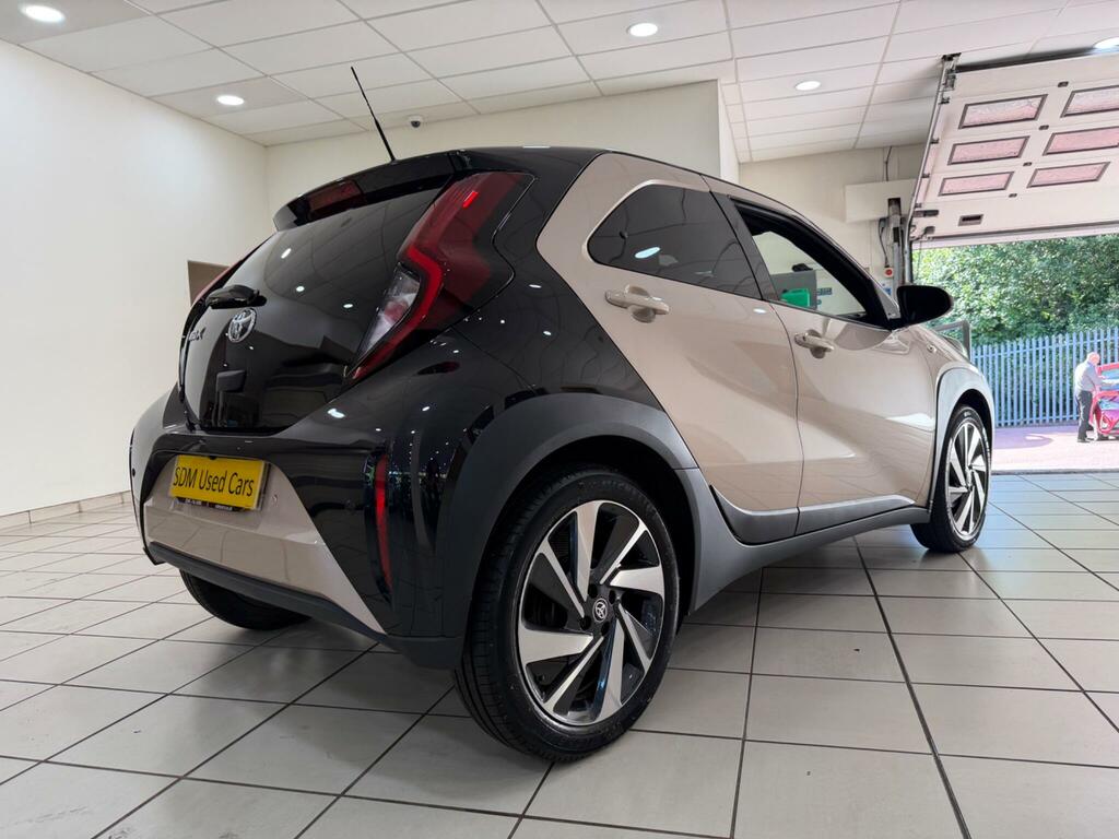 Toyota Aygo X Edge Automatic Green #7