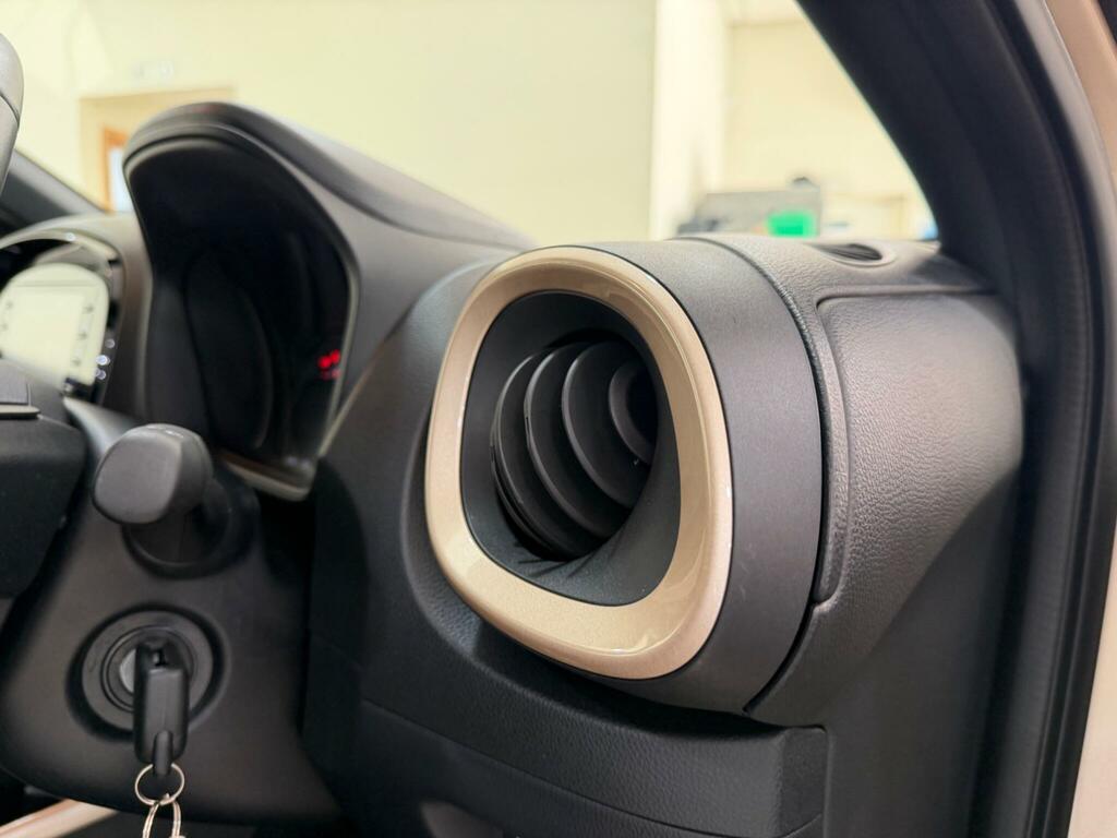 Toyota Aygo X Edge Automatic Green #10