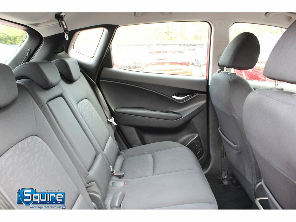 Hyundai Ix20 Hatchback 1.6 Blue #26