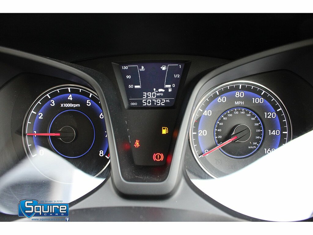 Hyundai Ix20 Blue Drive Se U1733 Ulez Red #2