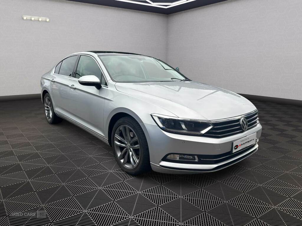 Volkswagen Passat 2.0 Tdi Gt Dsg Panoramic Roof 7 Speed Silver
