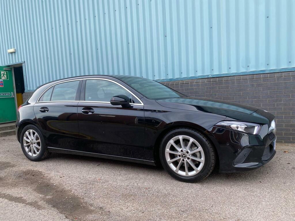 Mercedes-Benz A Class Hatchback 1.3 A180 Sport Executive 7G-dct Euro 6 Black