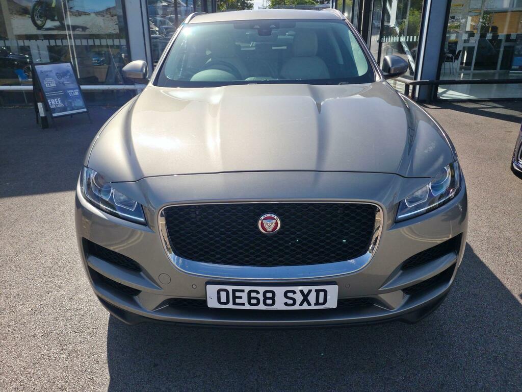 Jaguar F-Pace 2.0 D180 Prestige Euro 6 Ss OE68SXD #2