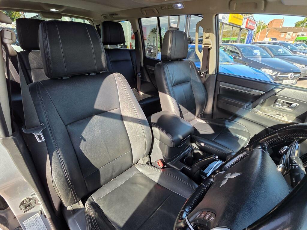 Mitsubishi Shogun 3.2 Di-d Sg5 187 Bhp Black #11