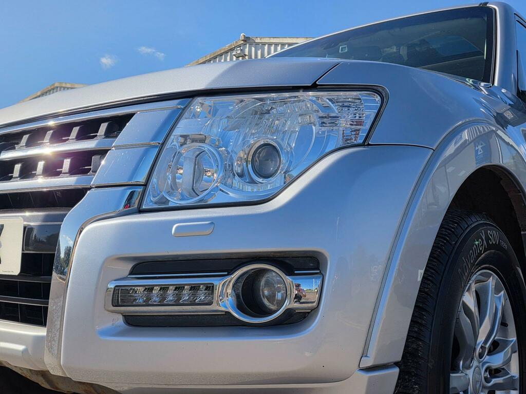 Mitsubishi Shogun 3.2 Di-d Sg5 187 Bhp Black #40