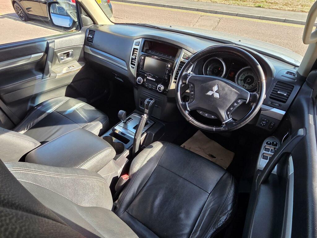 Mitsubishi Shogun 3.2 Di-d Sg5 187 Bhp Black #9
