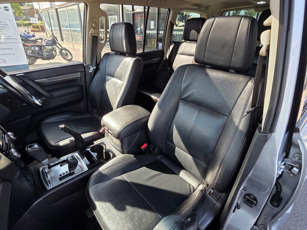 Mitsubishi Shogun 3.2 Di-d Sg5 187 Bhp Black #29