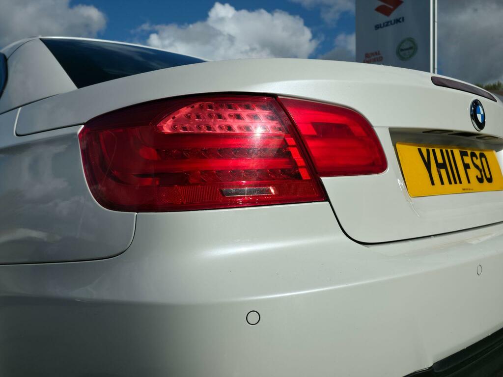 BMW 3 Series 320D 184 M Sport Blue #26