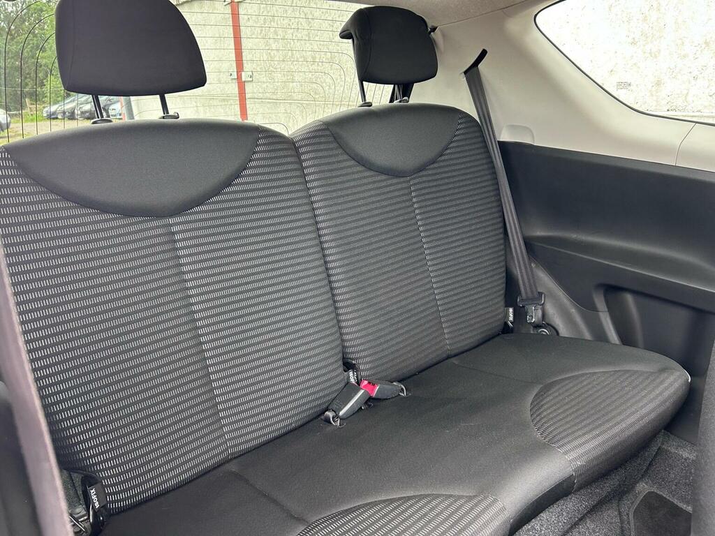 Peugeot 107 Active Grey #11