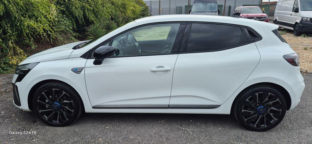 Renault Clio 1.6 E-tech Esprit Alpine Euro 6 Ss WD24RKV White #6