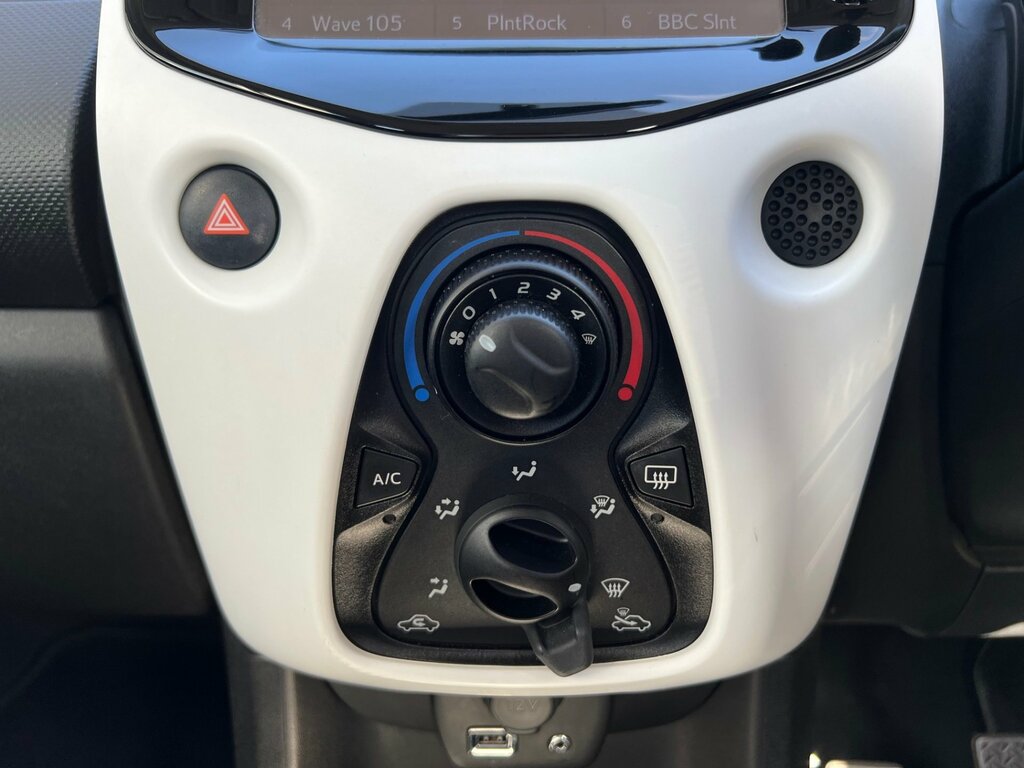 Citroen C1 Puretech Flair Red #16