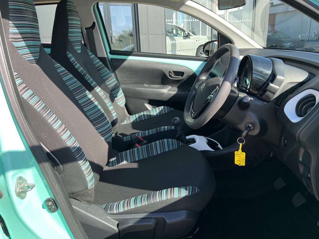 Citroen C1 Feel Edition 1.0 Vti 68 Green #6