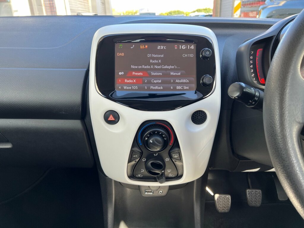Citroen C1 Puretech Flair Red #11