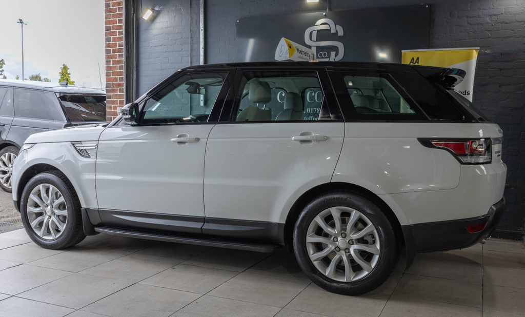 Land Rover Range Rover Sport Sdv6 Hse White #6